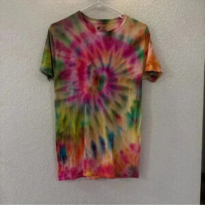 Hanes ComfortSoft Rainbow Tie-Dye T-Shirt, Small, 100% Cotton Vibrant Fun Colors